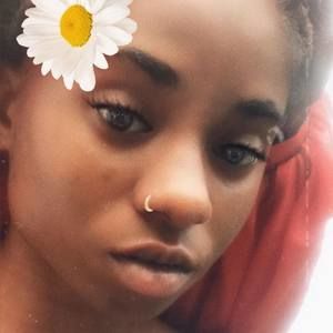 Meet your Posher, Ria